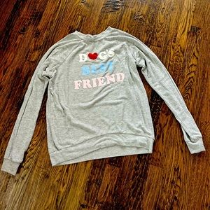 Super soft sweatshirt with dog motif